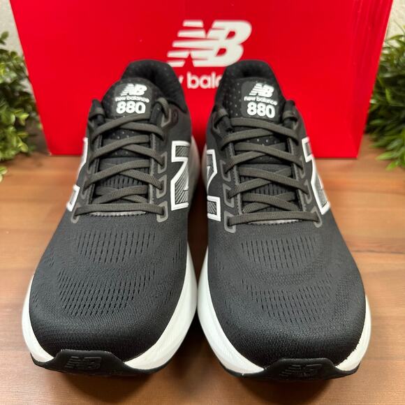 New Balance Men\'s‎ Fresh Foam X 880v15 Black Running Shoes Size 11.5 main image 5